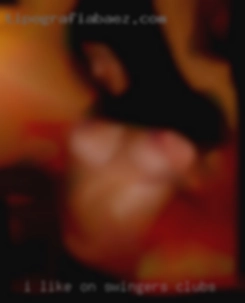 I like to be dominant ON swingers clubs too tho...