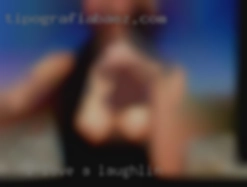 I love a kinky in Laughlin tan   line.